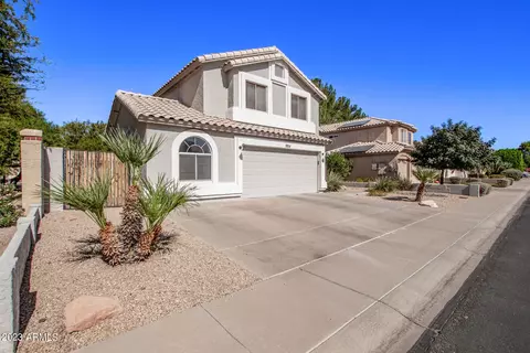 884 W Shellfish Dr, Gilbert, AZ 85233 photo 3