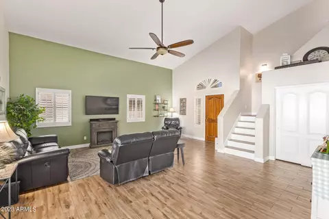 884 W Shellfish Dr, Gilbert, AZ 85233 photo 9