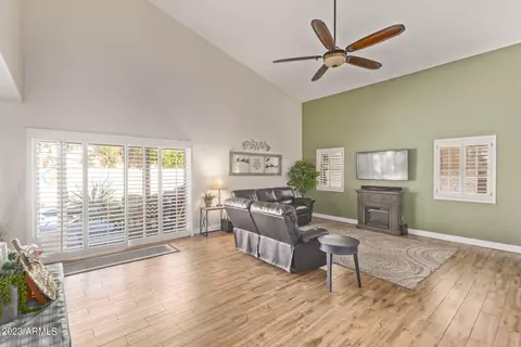 884 W Shellfish Dr, Gilbert, AZ 85233 photo 8