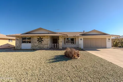 19625 N Palo Verde Dr, Sun City, AZ 85373