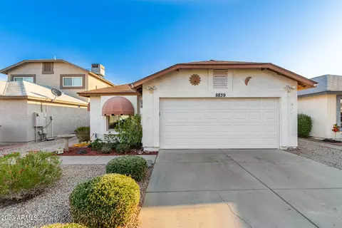 8839 W Bluefield Ave, Peoria, AZ 85382