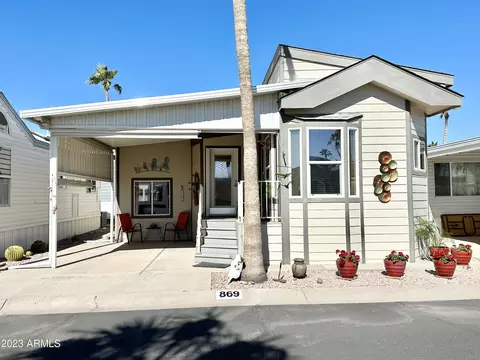869 S Motherlode Dr, Apache Junction, AZ 85119