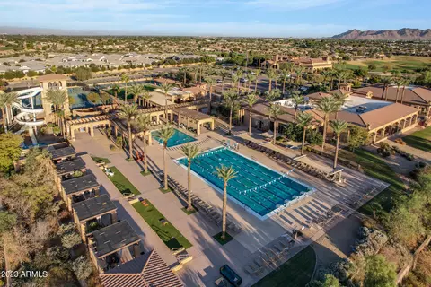 View/Area - 6424 S Glory Ct, Gilbert, AZ 85298 photo 6 of 11