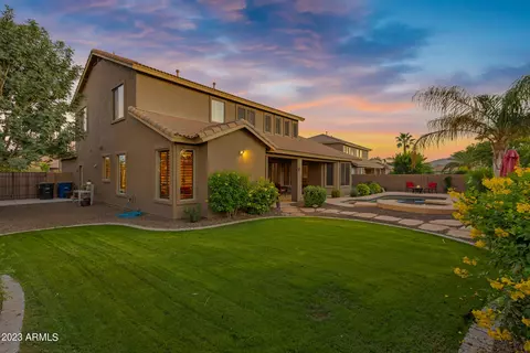 Exterior - 6424 S Glory Ct, Gilbert, AZ 85298 photo 10 of 13
