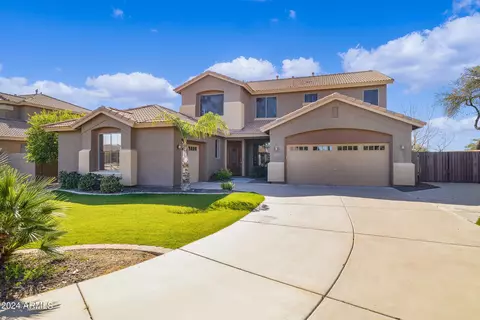 Exterior - 6424 S Glory Ct, Gilbert, AZ 85298 photo 2 of 13