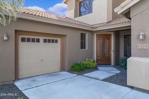 Exterior - 6424 S Glory Ct, Gilbert, AZ 85298 photo 4 of 13