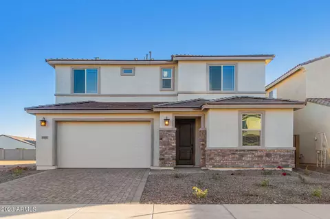 8937 W Denton Ln, Glendale, AZ 85305