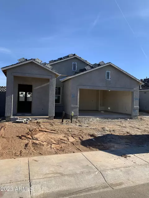 32055 N River Rd, San Tan Valley, AZ 85143