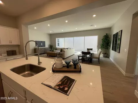 1218 E Megan St, Gilbert, AZ 85295 photo 6