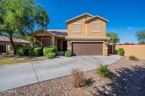 4102 S Goldfinch Dr, Gilbert, AZ 85297