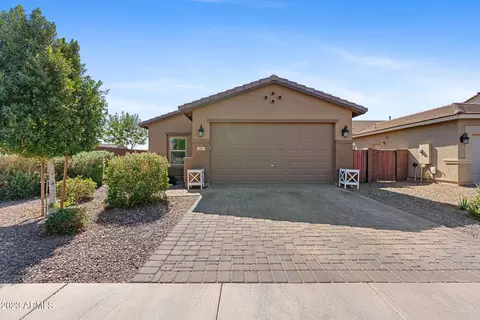 785 W Banyan Ave, Queen Creek, AZ 85140