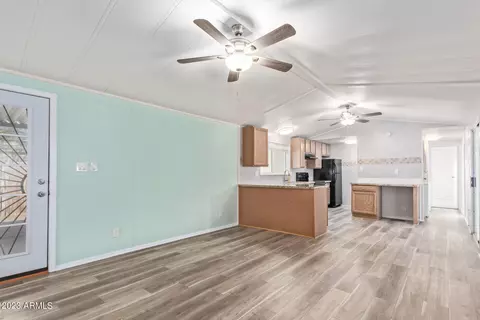 1465 S Desert View Pl, Apache Junction, AZ 85120 photo 3