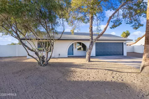 2160 E Harmony Cir, Mesa, AZ 85204 photo 4