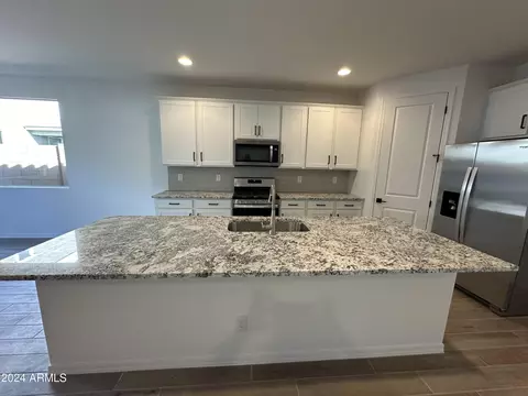 9422 E Sector Dr, Mesa, AZ 85212 photo 3