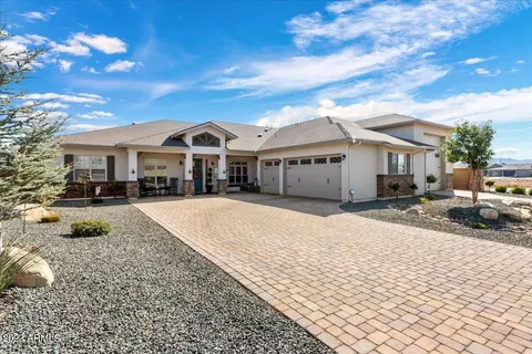 7047 N Lucky Shoe Way, Prescott Valley, AZ 86315