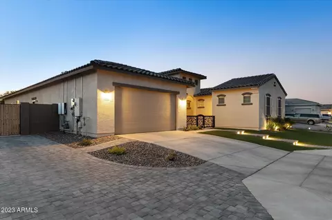 5284 N 182nd Ln, Litchfield Park, AZ 85340