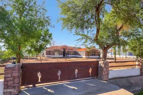 16059 W Orangewood Ave, Litchfield Park, AZ 85340