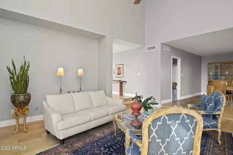 2230 E Cinnabar Ave, Phoenix, AZ 85028 photo 15