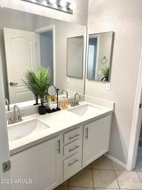 8452 Edgewood Ave, Mesa, AZ 85208 photo 8