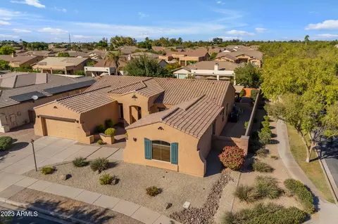 2124 E Bartlett Pl, Chandler, AZ 85249 photo 2