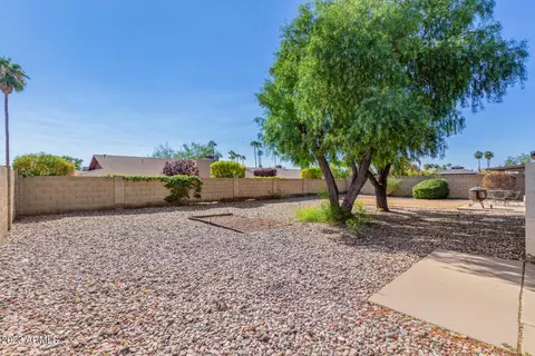 1109 E Taro Ln, Phoenix, AZ 85024 photo 37