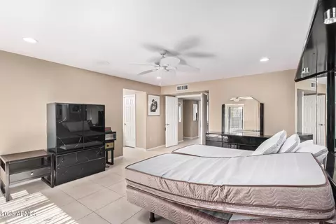 1109 E Taro Ln, Phoenix, AZ 85024 photo 25