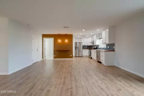 2710 E North Ln, Phoenix, AZ 85028 photo 15