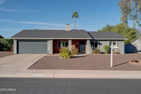 2710 E North Ln, Phoenix, AZ 85028