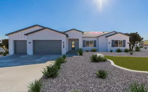 19211 E Pegasus Dr, Queen Creek, AZ 85142