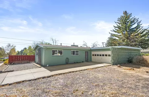 2315 E Lockett Rd, Flagstaff, AZ 86004