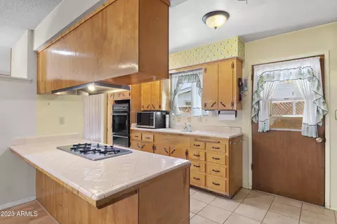 2315 E Lockett Rd, Flagstaff, AZ 86004 photo 9
