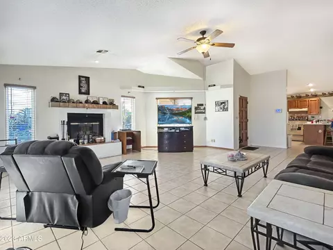 760 E Kachina Ave, Apache Junction, AZ 85119 photo 4