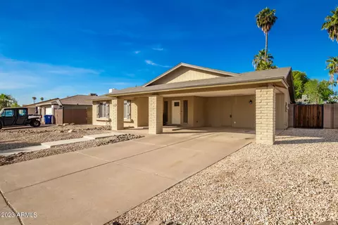 642 W Laguna Azul Ave, Mesa, AZ 85210