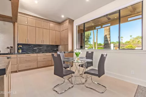 331 W Orangewood Ave, Phoenix, AZ 85021 photo 22