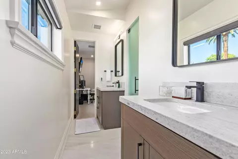 331 W Orangewood Ave, Phoenix, AZ 85021 photo 40