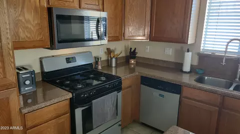 35 S Garnet Rd, Gilbert, AZ 85296 photo 19