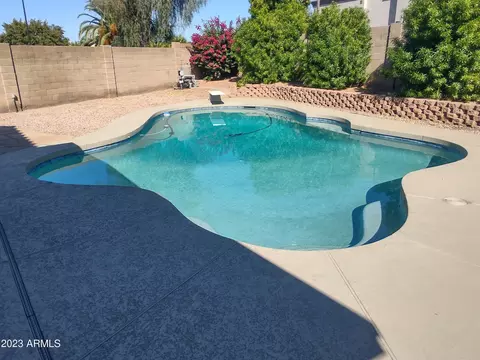 35 S Garnet Rd, Gilbert, AZ 85296 photo 4