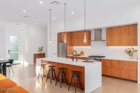 2205 E Clarendon Ave, Phoenix, AZ 85016 photo 7