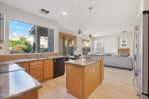 1344 E Sapium Way, Phoenix, AZ 85048 photo 8