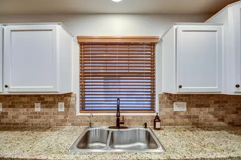 3258 E Franklin Ave, Gilbert, AZ 85295 photo 22