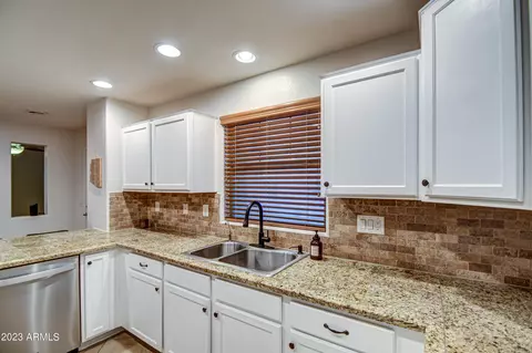 3258 E Franklin Ave, Gilbert, AZ 85295 photo 23