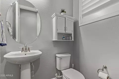 Bath - 9840 E Jaeger St, Mesa, AZ 85207 photo 5 of 7