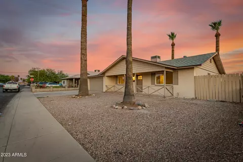 5607 W Roanoke Ave, Phoenix, AZ 85035