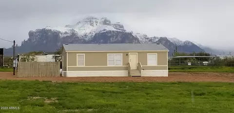 4211 N Grand Dr, Apache Junction, AZ 85120