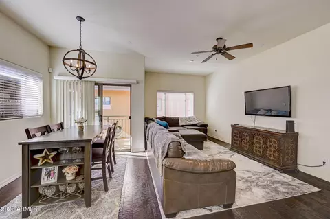 6940 E Cochise Rd #1027, Paradise Valley, AZ 85253