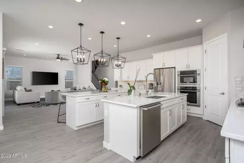 1929 E Robb Ln, Phoenix, AZ 85024 photo 4