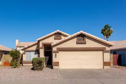 9022 W Holly St, Phoenix, AZ 85037