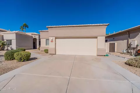 6378 W Blackhawk Dr, Glendale, AZ 85308