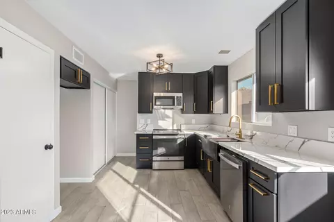630 E Jensen St #159, Mesa, AZ 85203 photo 7