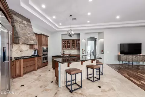 7828 E Riverdale Cir, Mesa, AZ 85207 photo 3